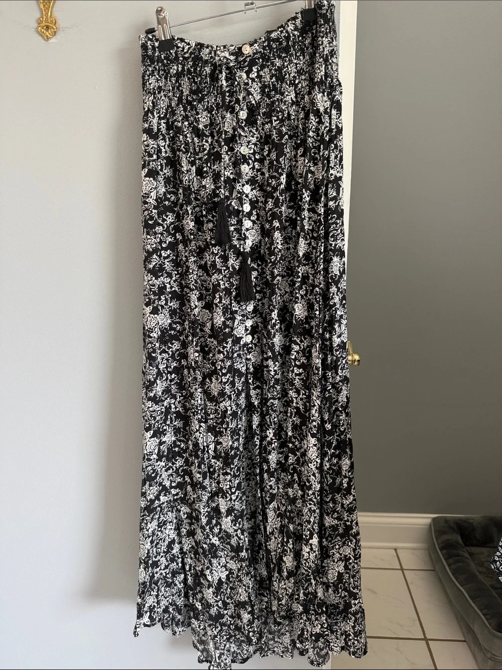 Cynthia Rowley Black & White Floral Tiered Maxi Skirt